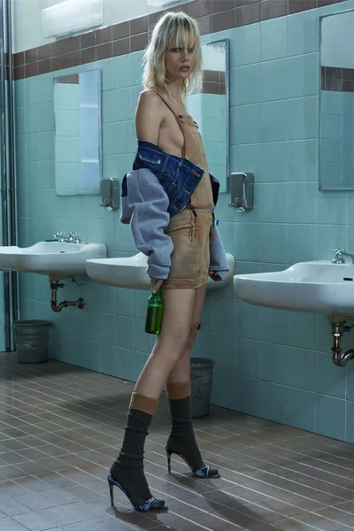 Look 20